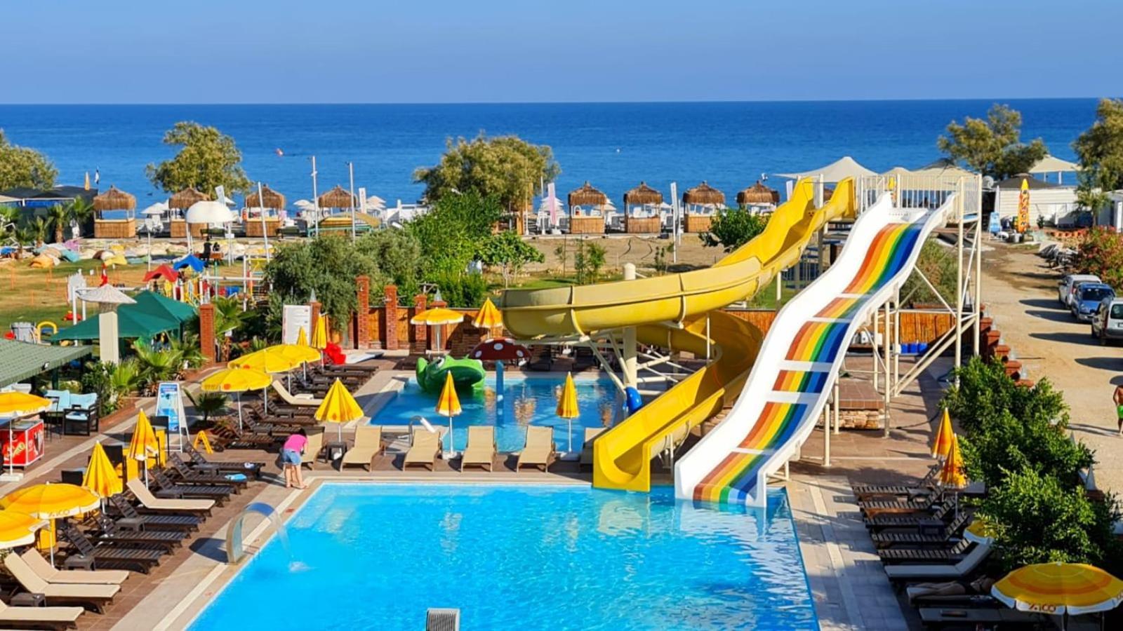 Unluselek Hotel Anamur Exterior photo