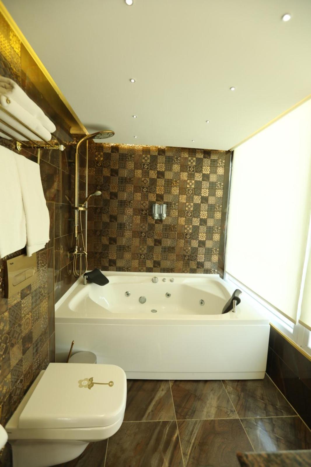 Unluselek Hotel Anamur Exterior photo